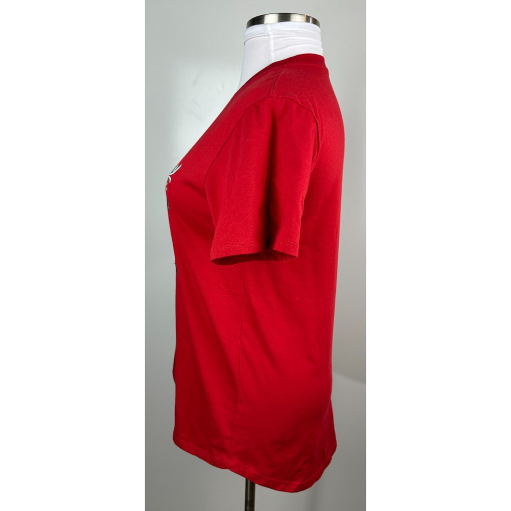 ✨2/$20 Hallmark Embroidered Red Holiday Festive Movie Watching Cotton T-Shirt XL - Picture 8 of 10